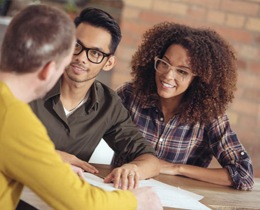 Couple getting financial advice